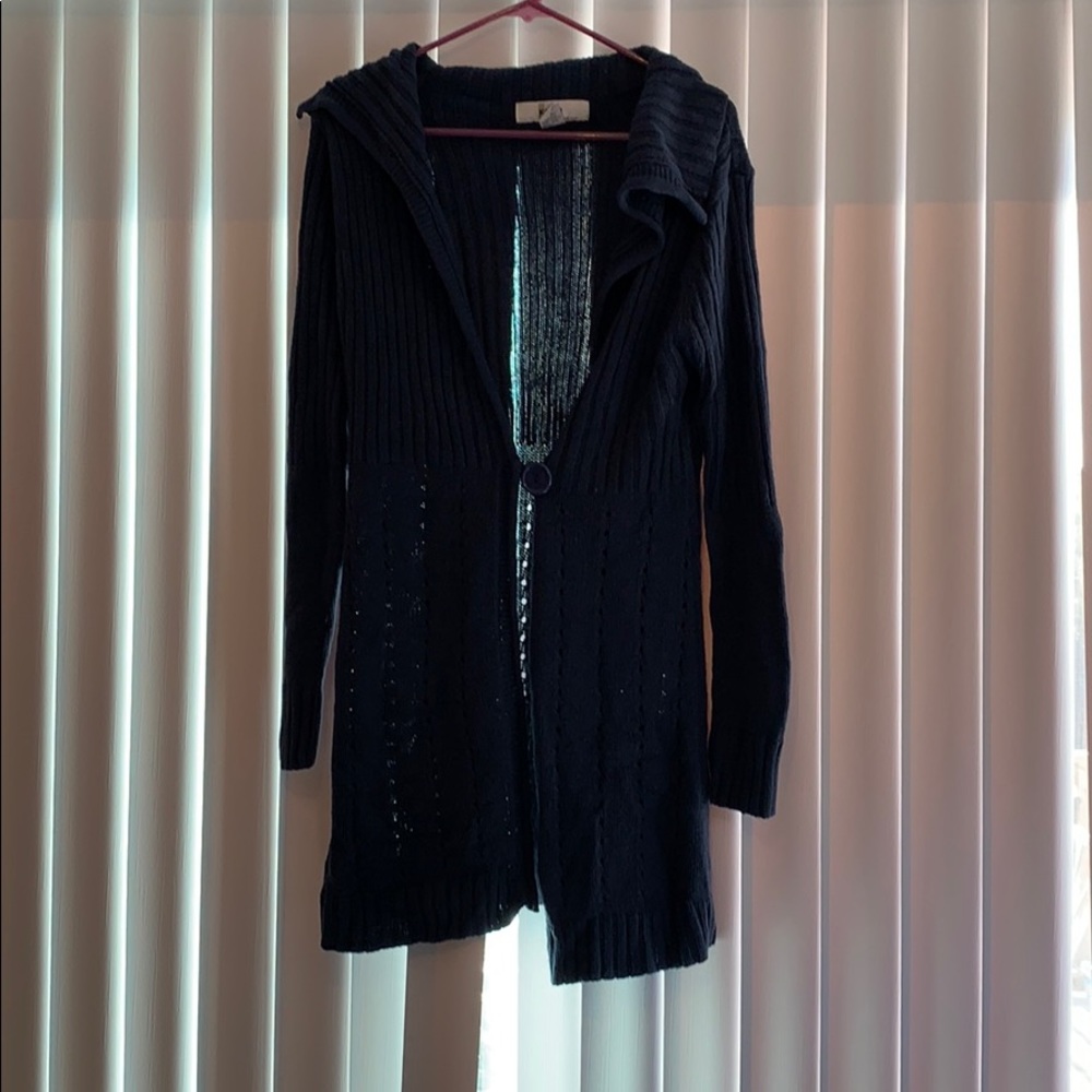 Cardigan sweater